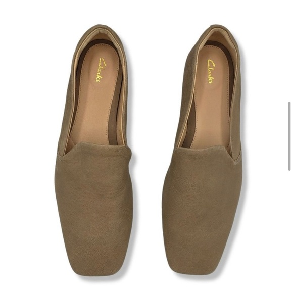 Clarks Pure Flats Womens 9 Wide Brown Leather Slip On Loafer - Picture 2 of 8